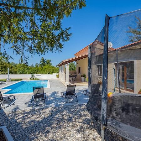 Villa Desapemani Žminj Exterior foto